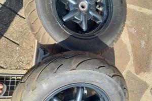 Cerchi e gomme Booster