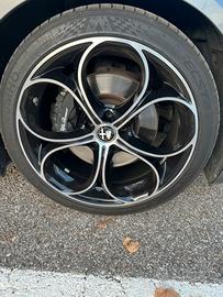 Cerchi in lega 19 alfa romeo giulia