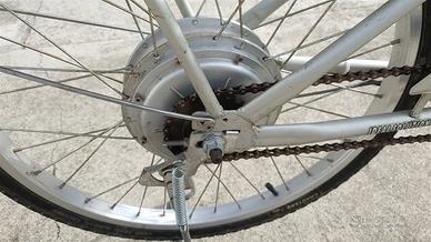 bicicletta assistita COPPI , senza pacco batteria
