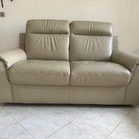 Divano 2 posti Poltronesofà vera pelle