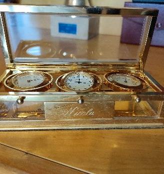 Orologio da Elegante Scrivania JACCARD