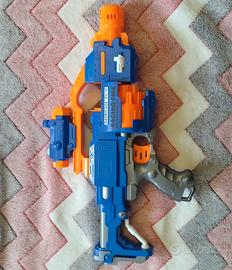 Facile Nerf con motorino a pile 1,5 co mirino.