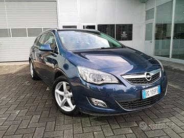 OPEL Astra 2.0 CDTI 160CV Sports Tourer Cosmo S