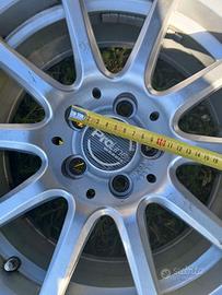 4 cerchi in lega originali Opel con antineve