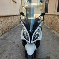 Kymco Downtown 300i ABS