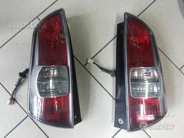 Stop fanalini daihatsu sirion 2008