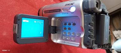 Videocamera Sony DCR-TRV 255E