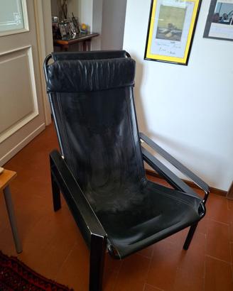 Poltrona Vintage  in pelle nera