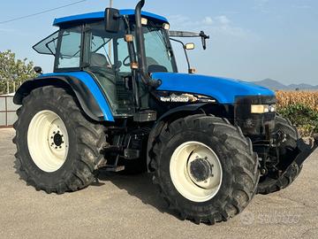 Trattore new holland tm140