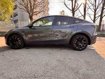 Tesla Mod. Long Range AWD Grigio scuro met