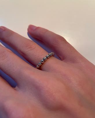 Anello Pandora con piccole sfere
