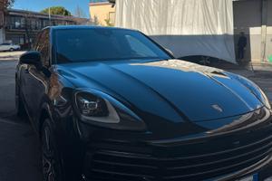 Porsche Cayenne 3.0 coupe’ Hybrid