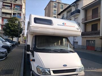 Camper anno 2003 Ford riviera gte
