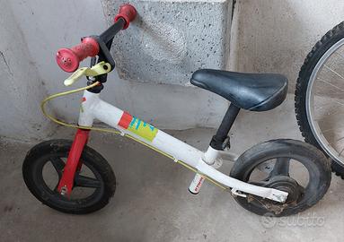 bicicletta bimbo senza pedali 