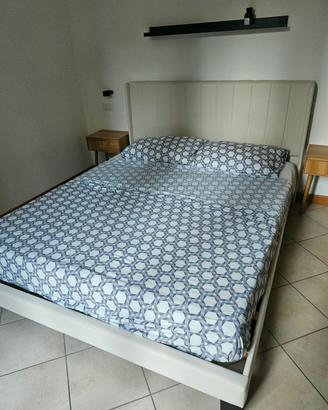 Letto matrimoniale 