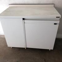 Mobile cucina +ripiani da muro