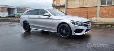 Mercedes classe c220 4matic premium