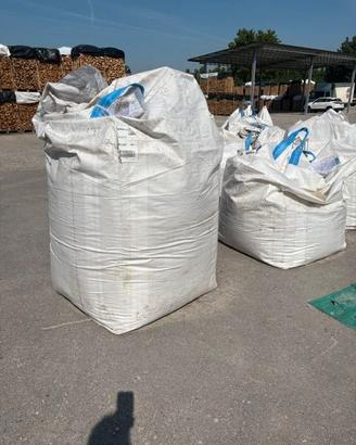 Segatura di legna naturale sfusa o in big bags