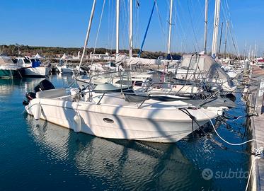 Imbarcazione Sessa Sky Largo 25 mt 7,30
