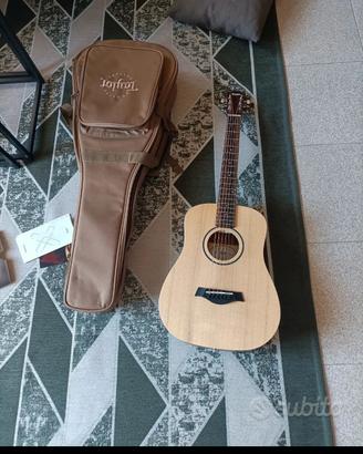 chitarra elettroacustica Taylor e Walnut bT1 
