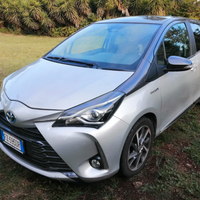 Toyota Yaris Hybrid BATTERIA NUOVA 5 + 10 GARANZIA