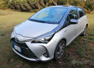 Toyota Yaris Hybrid BATTERIA NUOVA 5 + 10 GARANZIA