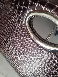 borsa da donna  piatta col bronzo