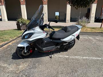 Kimco 300 r