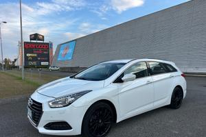 Hyundai i40 Wagon 1.6 CRDi DCT Business