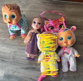Lotto: Elsa parlante + 2 Cry Babies + borsa