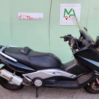 Yamaha T Max - 2005