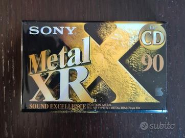 Audiocassette vintage anni 90