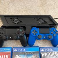 PS4 + 2 controller + fan + giochi –Buon condizioni