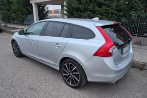 Volvo v60 d2