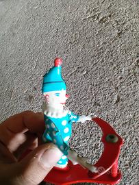 giocattolo di latta pagliaccio 