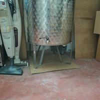 Serbatoio olio-vino 300L