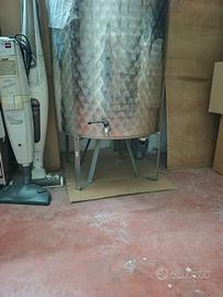 Serbatoio olio-vino 300L
