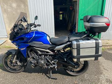 Yamaha Tracer 900 - 2017 con tris valige