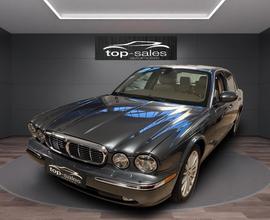Jaguar XJ 2.7 D V6 cat LWB Sovereign PERFETTA
