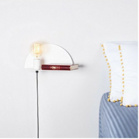 LAMPADA A PARETE BIANCA IN METALLO