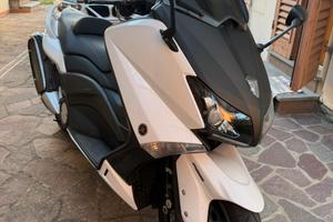 Yamaha T-Max 530 ABS (2012)