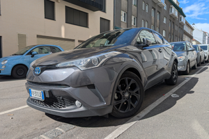 Toyota CH-R Hybrid Lounge 2017