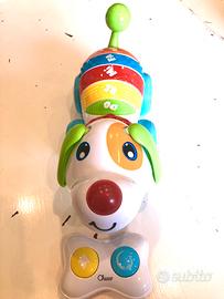 Gioco cane cammina chicco