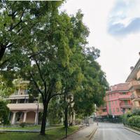 Stanza singola con posto auto ad Arcore