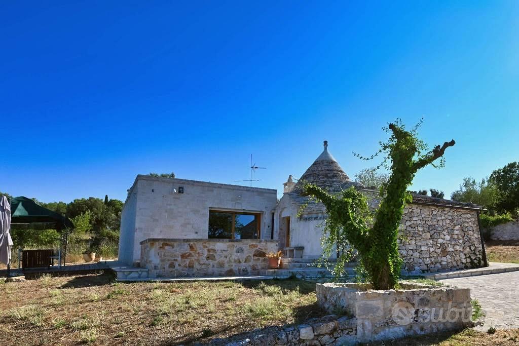 Rustico / Casale di 80 m² con 3 locali a Putignano - Vista 2