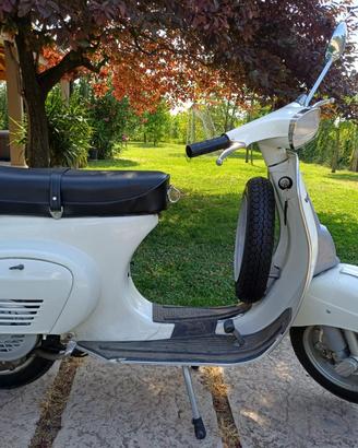 Piaggio Vespa 50 Special