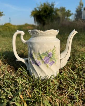 Teiera vintage in ceramica