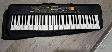 Pianola Yamaha FSR-F52