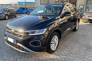 VOLKSWAGEN T-Roc 1.5 TSI ACT DSG Life Unico Prop