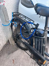 Bicicletta elettrica i bike